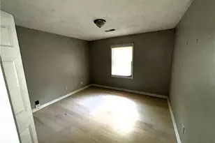 9182 Bent Pine Ct NE, Covington, GA 30014 - Photo 11