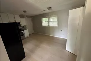 9182 Bent Pine Ct NE, Covington, GA 30014 - Photo 7