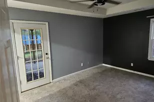 217 Rainey Brooke Dr, Winder, GA 30680 - Photo 5