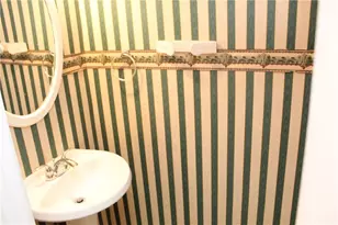 829 Carlingford Pl, Lithonia, GA 30058 - Photo 13