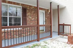 829 Carlingford Pl, Lithonia, GA 30058 - Photo 3