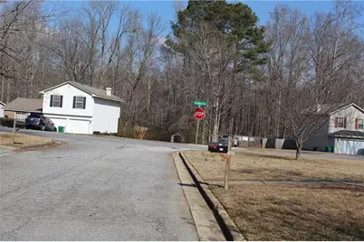 829 Carlingford Place, Lithonia, GA 30058 - Photo 25