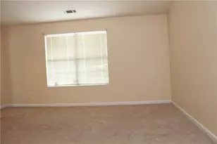 829 Carlingford Pl, Lithonia, GA 30058 - Photo 5