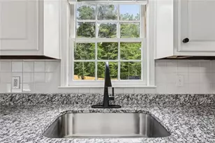 2725 Glendale Dr NE, Conyers, GA 30013 - Photo 35