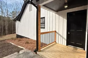 2725 Glendale Dr NE, Conyers, GA 30013 - Photo 11