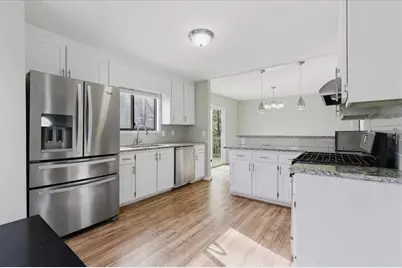 107 Spring Way, Woodstock, GA 30189 - Photo 7