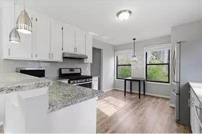 107 Spring Way, Woodstock, GA 30189 - Photo 9