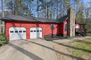 4380 Cary Dr, Snellville, GA 30039 - Photo 3