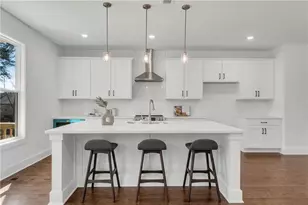 2735 Hallwood Ln, Suwanee, GA 30024 - Photo 7