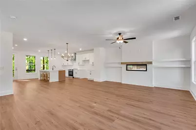 2735 Hallwood Lane, Suwanee, GA 30024 - Photo 5