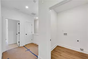 2735 Hallwood Ln, Suwanee, GA 30024 - Photo 9