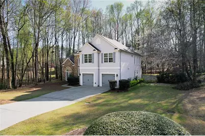 6535 Fairfield Trace, Suwanee, GA 30024 - Photo 3