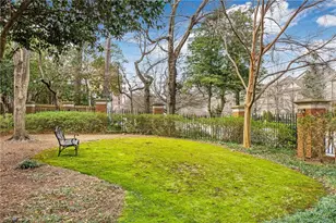 3685 Peachtree Rd NE, Atlanta, GA 30319 - Photo 41