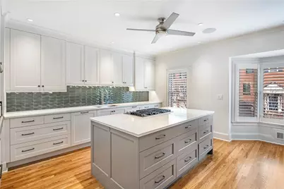 3685 Peachtree Road NE #10, Atlanta, GA 30319 - Photo 15