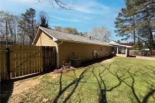 5003 Henson Dr SW, Mableton, GA 30126 - Photo 15