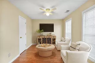 1210 Hogan Ridge Dr, Grayson, GA 30017 - Photo 9