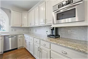 2706 Tarva Pl, Duluth, GA 30097 - Photo 27