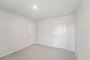 7844 Marie Wy, Fairburn, GA 30213 - Photo 35