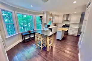 2110 Six Branches Dr, Roswell, GA 30076 - Photo 7