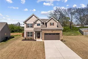 113 McGinnis Cir, Calhoun, GA 30701 - Photo 1