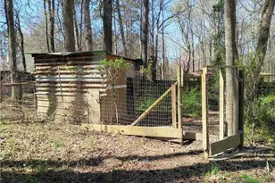 460 Dot Dr, Atlanta, GA 30349 - Photo 17