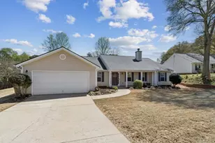 1281 Wentworth Cove Ct, Winder, GA 30680 - Photo 3