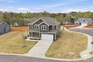 64 Sherwood Dr, Commerce, GA 30529 - Photo 5