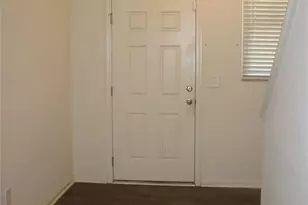 1625 Honeysuckle Path, Conyers, GA 30012 - Photo 5