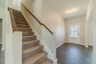 171 Bowman Ct, Statham, GA 30666 - Photo 3