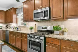 559 Bishopton St, Grayson, GA 30017 - Photo 17