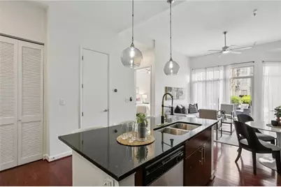 711 Cosmopolitan Drive NE #102, Atlanta, GA 30324 - Photo 5