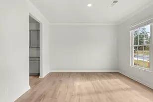 737 Lost Creek Pkwy, Dallas, GA 30132 - Photo 3