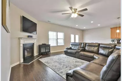 7736 Volion Drive, Fairburn, GA 30213 - Photo 11