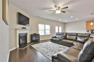7736 Volion Dr, Fairburn, GA 30213 - Photo 11
