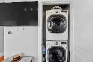 1055 Piedmont Ave NE, Atlanta, GA 30309 - Photo 17