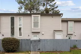 257 Country Club Dr, Jonesboro, GA 30238 - Photo 1