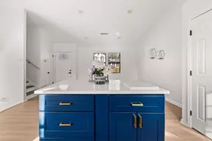 4933 Parkwest Dr, Stone Mountain, GA 30088 - Photo 5