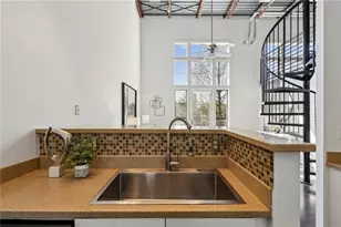 572 Edgewood Ave NE, Atlanta, GA 30312 - Photo 9