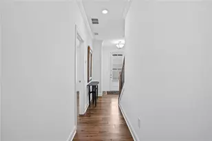 6623 Beacon Dr, Sandy Springs, GA 30328 - Photo 21