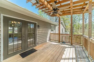 1377 Candlelite Ln, Snellville, GA 30078 - Photo 49