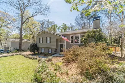 1377 Candlelite Lane, Snellville, GA 30078 - Photo 63