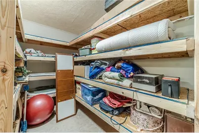 1377 Candlelite Lane, Snellville, GA 30078 - Photo 37