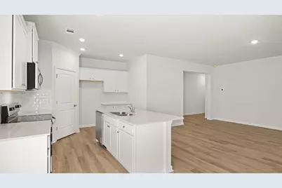 4153 Kestrel Court, Gainesville, GA 30506 - Photo 7