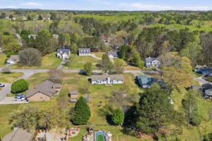 1223 Cabot's Dr, Auburn, GA 30011 - Photo 35