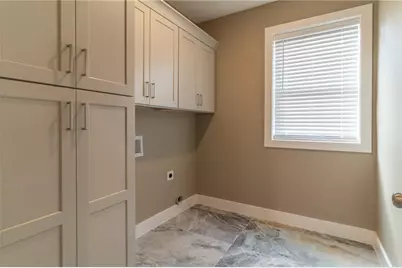 229 Little Brook Drive, Woodstock, GA 30188 - Photo 9