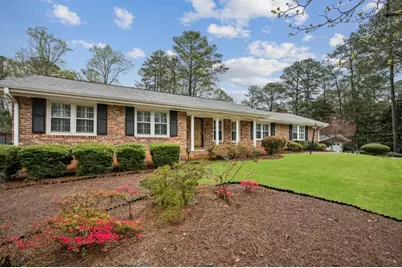 2467 Leslie Drive NE, Atlanta, GA 30345 - Photo 9