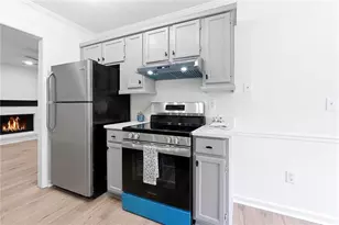 2920 Governors Ct, Marietta, GA 30066 - Photo 7