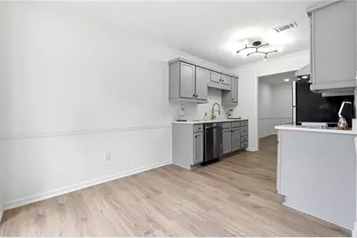 2920 Governors Court, Marietta, GA 30066 - Photo 9