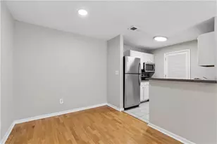 309 Granville Ct, Atlanta, GA 30328 - Photo 15