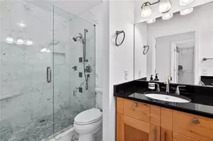 3334 Peachtree Rd NE, Atlanta, GA 30326 - Photo 13